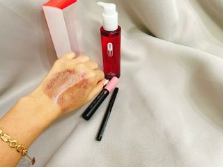 레드투래드 안티더스트 클렌징 오일 150ml — 5점을 준 리뷰어가 2021년 10월 올린 사용 사진