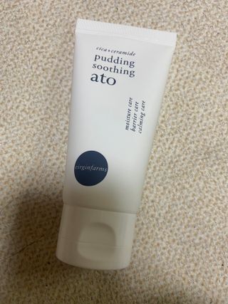 냉장고에 넣어요, 붉은 트러블 피부 다음날 진정되요 [버진팜스 푸딩수딩아토] — 4.5점을 준 리뷰어가 2021년 10월 올린 사용 사진