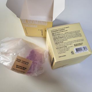 소담스퀘어 상암 Evreryday Bath Bomb Day7(에브리데이 배쓰밤 데이7) / 7종 중 2종 랜덤발송 — 5점을 준 리뷰어가 2022년 11월 올린 사용 사진