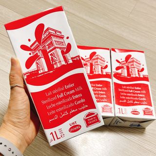 락티노브 프랑스에서 온 프리미엄 우유 래드바쉬 멸균우유 1L x 4개 — 4.5점을 준 리뷰어가 2021년 11월 올린 사용 사진