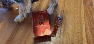 힘내라김홍삼 하루홍삼정스틱 10g x 10포 — 5점을 준 리뷰어가 2021년 4월 올린 사용 사진