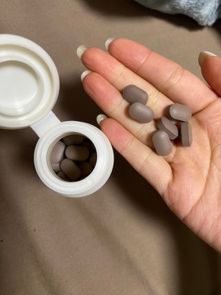 닥터피엔티 [Dr.PNT] 하루 2알로 건강한 다이어트! 한겨울에도 체지방만 쏙~ 슬림핏 다이어트 — 5점을 준 리뷰어가 2023년 1월 올린 사용 사진