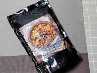 [앤더미트]더 불맛 직화 막창 매콤 떡볶이 1팩 (640g) — 5점을 준 리뷰어가 2022년 5월 올린 사용 사진