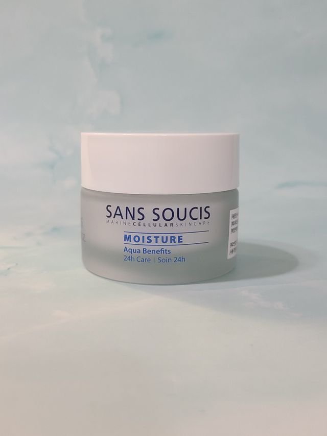 산수시 아쿠아 베네핏 24h 수부지 물광 속건조 수분크림 50ml 리뷰 사진