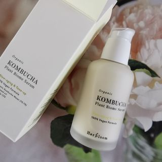 허블룸 콤부차 플랜트바이옴 비건 세럼 & 베지비타민앰플 — 5점을 준 리뷰어가 2021년 2월 올린 사용 사진
