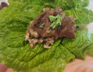 화룽 프리미엄 소고기 와규 mb9고마블 눈꽃살+부채살+등심 선물세트 — 5점을 준 리뷰어가 2022년 5월 올린 사용 사진