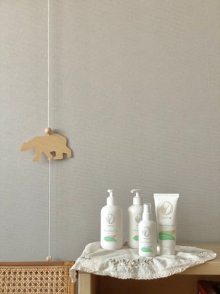 mom e 맘이 내추럴 베이비 케어 크림+바디오일 — 5점을 준 리뷰어가 2021년 1월 올린 사용 사진