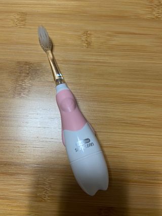 [오라덴스] 99.9 항균 칫솔모_키즈 진동칫솔 2,3단계 중 택 1 — 5점을 준 리뷰어가 2021년 7월 올린 사용 사진