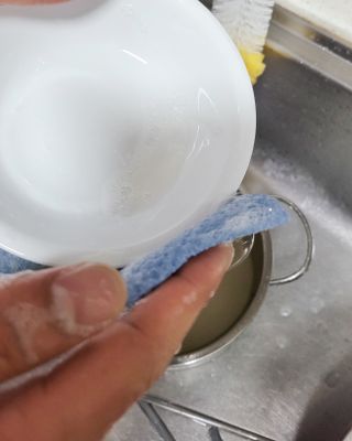 에티튜드 천연 주방세제 그린애플앤바질 향 700ml 1종 주방세제 EWG올그린 순한 비건 세제 — 5점을 준 리뷰어가 2022년 10월 올린 사용 사진