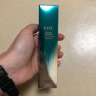 [NEW 탄력유턴 아이크림] AHC 유스 래스팅 리얼 아이크림 포 페이스 — 4점을 준 리뷰어가 2021년 2월 올린 사용 사진