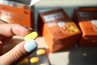 서울약사신협_내몸애발란스멀티비타민앤미네랄파워업_800mg x 90정 — 4.5점을 준 리뷰어가 2021년 5월 올린 사용 사진