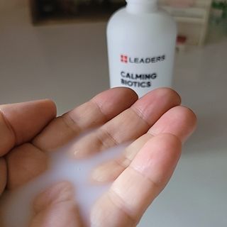 리더스코스메틱 리더스 카밍 바이오틱스 #1등 진정 기획세트 [에센스 워터150ml + 크림 마스크80ml] — 5점을 준 리뷰어가 2022년 8월 올린 사용 사진