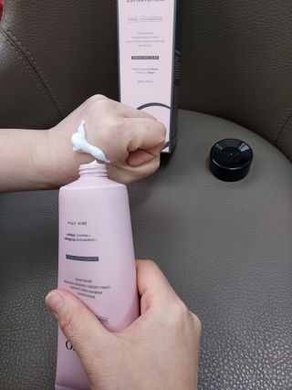 오투에니원 인컨보 바디 퍼퓸 크림 200ml — 5점을 준 리뷰어가 2023년 1월 올린 사용 사진