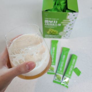 참앤들황토농원 7가지 맛! 탄산 톡톡! 스파클링! 데이앤 콤부차 7종 10포 1박스씩 ★총 7박스★ — 5점을 준 리뷰어가 2023년 2월 올린 사용 사진