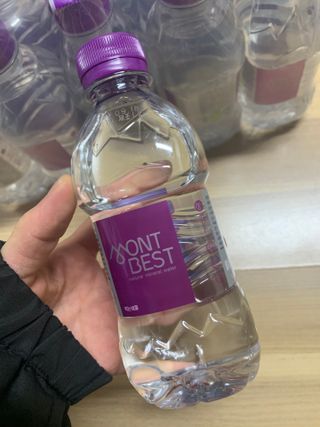 몽베스트 [MONTBEST] 330mL 20병 — 5점을 준 리뷰어가 2021년 10월 올린 사용 사진