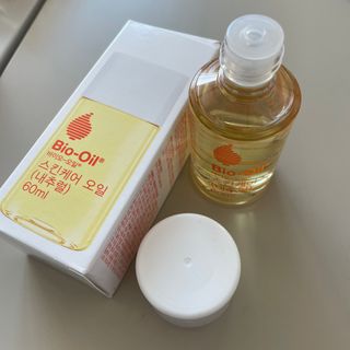 바이오오일 [바이오-오일] 스킨케어 오일 내추럴 60ml — 5점을 준 리뷰어가 2021년 5월 올린 사용 사진