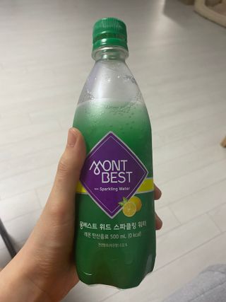 몽베스트 Montbest with Sparkling water Lemon OR Lime 20병(랜덤) — 5점을 준 리뷰어가 2022년 8월 올린 사용 사진