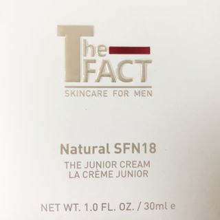 The Fact 더 팩트 내추럴 에스에프엔 에이틴 시니어 크림 — 5점을 준 리뷰어가 2021년 5월 올린 사용 사진