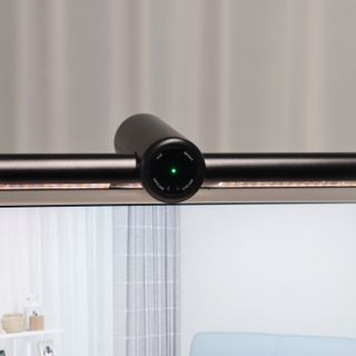 TOMO GRAPHY 나 있을땐 환한 조명 나 없을땐 확실한 살균 ★ DESK LIGHT & STERILIZER [ON] ★ — 5점을 준 리뷰어가 2021년 11월 올린 사용 사진