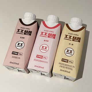 파워풀엑스 [프쌤] 더 맛있고 강력해진 고단백 음료 3종 (초코맛,딸기맛,커피맛) — 5점을 준 리뷰어가 2023년 1월 올린 사용 사진