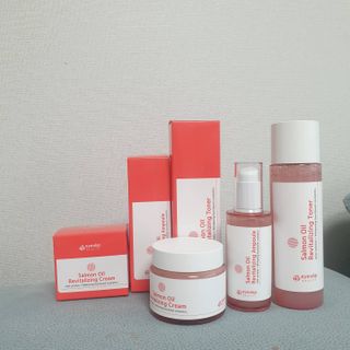 아이앤립 / EYENLIP 아이앤립 연어오일 리바이탈라이징 토너+앰플+크림 3종 세트 — 5점을 준 리뷰어가 2021년 7월 올린 사용 사진