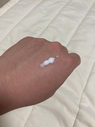 트리마이 주름개선 기능성의 퍼퓸 바디케어, 힐링 베리어 바디크림 3종 택1 — 4.5점을 준 리뷰어가 2022년 10월 올린 사용 사진
