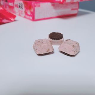 롯데제과 ABC초코쿠키 핑크베리 — 5점을 준 리뷰어가 2021년 2월 올린 사용 사진