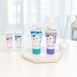닥터데디스 안심불소 튼튼치약(청포도, 민트 중 택 1) 60g + 여행용 미니 치약 15g — 5점을 준 리뷰어가 2022년 9월 올린 사용 사진