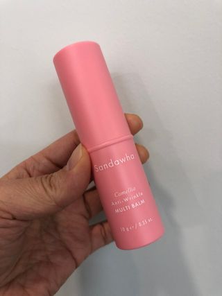 스킨큐어 산다화 카멜리아 안티 링클 멀티밤 — 5점을 준 리뷰어가 2023년 1월 올린 사용 사진