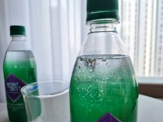 몽베스트 Montbest with Sparkling water Plain 20병 — 5점을 준 리뷰어가 2021년 11월 올린 사용 사진