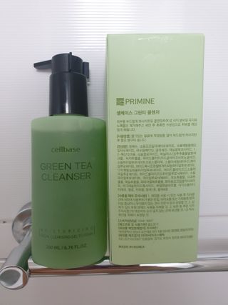프리마인 메이크업과 들뜨는 각질까지 한방에 깐달걀로! 순하기까지한 셀베이스 그린티클렌저(200ml) — 4점을 준 리뷰어가 2023년 5월 올린 사용 사진