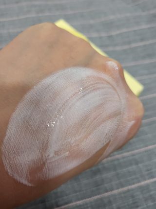 스킨큐어 산다화 유기농 레몬썬크림 — 5점을 준 리뷰어가 2022년 4월 올린 사용 사진