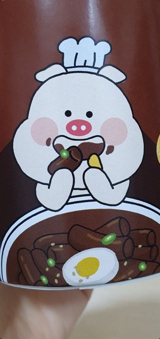 유비쿡 컵떡볶이 매운컵떡볶이2개/ 짜장컵떡볶이 2개  총 4개세트 — 4점을 준 리뷰어가 2021년 3월 올린 사용 사진