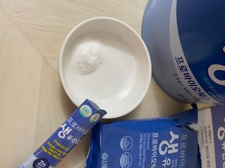 서울약사신협_프로바이오생유산균_2.5G x 100포 — 4.5점을 준 리뷰어가 2021년 3월 올린 사용 사진