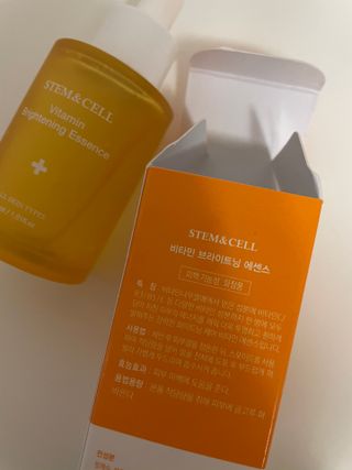 체르엠 스템앤셀 비타민 브라이트닝 에센스 30ml 1개 — 4점을 준 리뷰어가 2021년 6월 올린 사용 사진