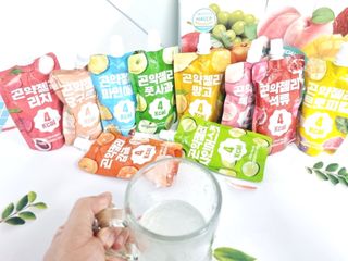 참앤들황토농원 10가지 맛, 입맛대로 스페셜하게~ 가볍게 한 포 땡! 곤약젤리 스페셜 패키지 130ml x 30포 — 5점을 준 리뷰어가 2023년 1월 올린 사용 사진