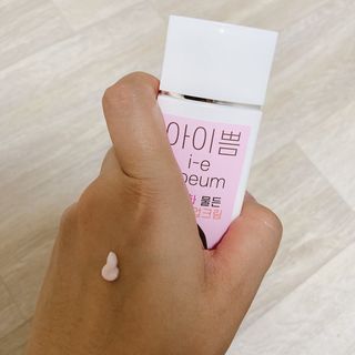 [아이쁨] 무궁화 물든 동백톤업크림 50ml. — 4.5점을 준 리뷰어가 2021년 8월 올린 사용 사진