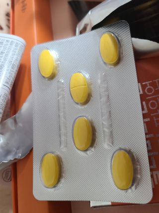서울약사신협_내몸애발란스멀티비타민앤미네랄파워업_800mg x 90정 — 5점을 준 리뷰어가 2021년 5월 올린 사용 사진