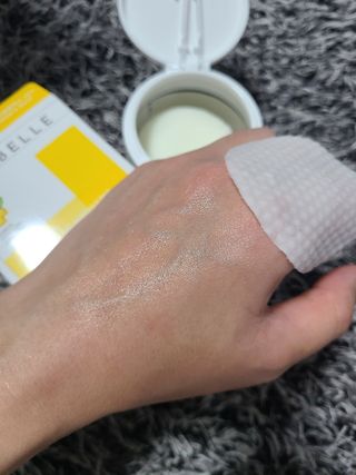 랑벨 비타 에너지 잡티 앰플 패드 65매 (투명하고 밝은 얼굴 광채패드) — 4점을 준 리뷰어가 2022년 5월 올린 사용 사진