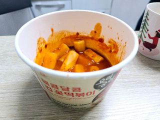 나우  [요리궁리] 매콤달콤 꽃떡볶이 6개입 세트 — 5점을 준 리뷰어가 2025년 1월 올린 사용 사진