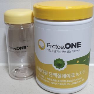 프로티원 단백질쉐이크 녹차맛 2주분 1통+보틀 — 5점을 준 리뷰어가 2021년 4월 올린 사용 사진