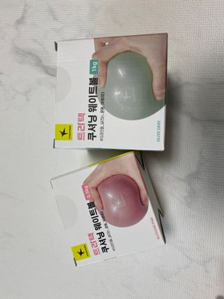 트라택 쿠셔닝 웨이트볼 0.5kg + 1kg SET — 3.5점을 준 리뷰어가 2022년 5월 올린 사용 사진