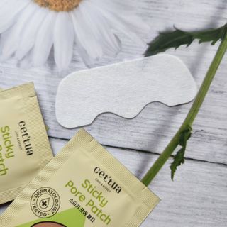 세뚜아(Cettua) 세뚜아 스티키 포어 패치 Cettua Sticky Pore Patch — 5점을 준 리뷰어가 2023년 8월 올린 사용 사진