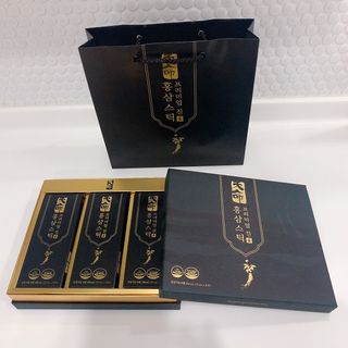 헬스업_천명진프리미엄홍삼스틱_10ml x 30포 — 5점을 준 리뷰어가 2021년 1월 올린 사용 사진