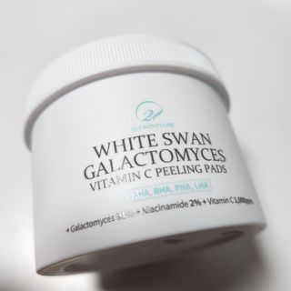 오투에니원 화이트 스완 갈락토미세스 비타민 C 필링 패드 60매 — 5점을 준 리뷰어가 2023년 1월 올린 사용 사진