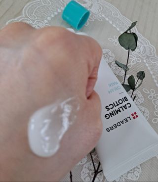 리더스코스메틱 리더스 카밍 바이오틱스 크림 마스크 — 5점을 준 리뷰어가 2021년 3월 올린 사용 사진
