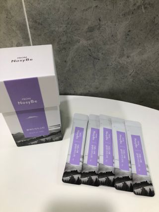 프롬노시베_이너뷰티 올데이 리지 스틱 — 5점을 준 리뷰어가 2021년 7월 올린 사용 사진