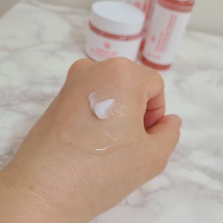 아이앤립 / EYENLIP 아이앤립 연어오일 리바이탈라이징 토너+앰플+크림 3종 세트 — 5점을 준 리뷰어가 2021년 6월 올린 사용 사진