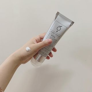 올리브 오일 스킨케어 컴퍼니 [OOSC] 보송보송한 내추럴리 너리시드 핸드크림 125ml — 5점을 준 리뷰어가 2021년 5월 올린 사용 사진