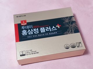 서울약사신협_투데이홍삼정플러스스틱_10g x 30포 — 5점을 준 리뷰어가 2021년 6월 올린 사용 사진